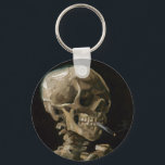 Porte-clés Crâne avec brûler la cigarette Vincent van Gogh Ar<br><div class="desc">Vincent van Gogh (Néerlandais, 1853 - 1890) Crâne d'un squelette avec cigarette brûlante, 1885-1886, Huile sur toile Sans cadre : 32 cm × 24, 5 cm (13 po × 9, 6 po) Travail précoce de Vincent van Gogh. Ce petit tableau fait partie de la collection permanente du musée Van Gogh...</div>