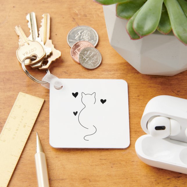 Porte-clés Dessin au trait de chat mignon, avec trois cœurs (Bureau)