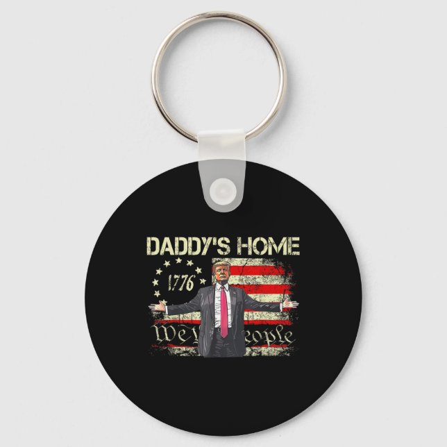 Porte-clés Drapeau américain Trump 2024 Daddy's Home We The P (Recto)