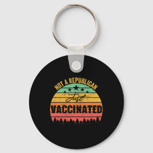 Porte-clés Drôle Vintage Pas un républicain juste vacciné