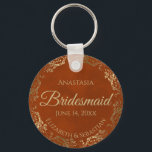 Porte-clés Elégant rouille Orange & Or Mariage de la femme de<br><div class="desc">Ces porte - clés sont conçus pour donner comme faveurs aux serveuses d'honneur à votre mariage. Elles présentent un design simple mais élégant, avec un arrière - plan couleur rouille orange ou rouge brûlé, des lettrages en or et une bordure florale en faux feuille doré en dentelle. Le texte dit...</div>