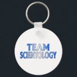 Porte-clés Équipe de scientologie<br><div class="desc">Support Team Scientology avec ce design bleu et gris impressionnant. Faites une déclaration audacieuse au monde et montrez de quel côté vous êtes !</div>