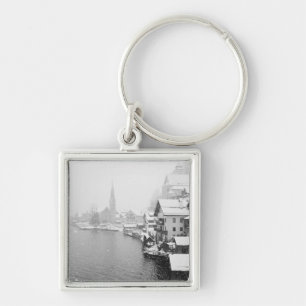 Porte-clés Europe, Autriche, Hallstat. Vue de la ville sous l