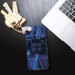 Porte-clés Geek Sortie carte de circuit électronique Nerd PCB<br><div class="desc">PCB Circuit Board cadeaux pour les geeks ou cadeaux pour les nerds. En voici un pour l'Ordinateur Nerd ou Geek en chacun de nous. Geek Sortez votre Nerd avec cette carte circuit électronique PCB. Il s'agit d'une image de fond d'une carte de circuit imprimé ou d'une carte de circuit électronique....</div>