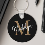 Porte-clés Girl Black Gold Monogramme Nom Élégant Script chic<br><div class="desc">Girly Black Gold Monogramme Nom Elegant Chic Script Porte - clé. Personnalisez facilement ce porte - clé élégant moderne avec votre monogramme et votre nom personnalisés.</div>