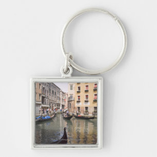Porte-clés Gondoles dans un canal, Venise, Italie