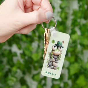 Porte-clés Grenouille avec chapeau vert et trèfle mignonne