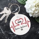 Porte-clés Heart Beat Doctor Nurse Medical<br><div class="desc">Simple modern heart beat nurse medical graduation keychain. This design features a red heartbeat EKG line, making it perfect for celebrating a nursing school or medical school graduation. The bold red line adds a clean, meaningful touch that stands out while still feeling sleek and minimal. You can fully customize the...</div>