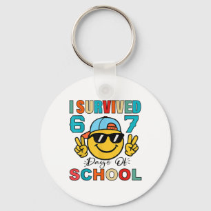 Porte-clés J'ai survécu 67 jours d'école drôle 67 mème étudia