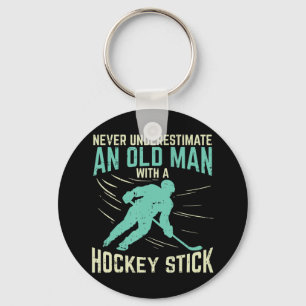 Porte-clés Les hommes ne sous-estiment jamais un vieil homme