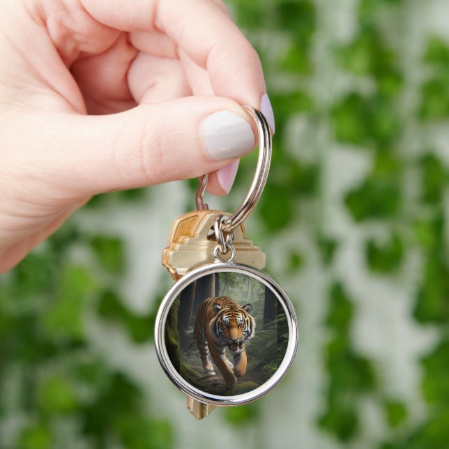 Porte-clés Lion majestueux dans une scène de forêt Art (main)