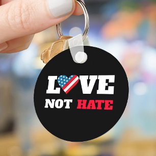 Porte-clés Love Not Hate Bold Type USA Drapeau Coeur Noir