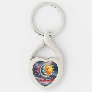Porte-clés Lune et Soleil dansant ensemble sur un