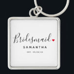 Porte-clés Mariage élégant de Bridesmaid<br><div class="desc">Le cadeau parfait pour toute femme de ménage, le design amusant et moderne dispose d'une police de script de typographie stylisée "Bridesmaid" libellé avec un mignon petit coeur d'amour rouge arrêts complets. Le design est facile à personnaliser avec un nom et une date de mariage établie et sera le gardien...</div>