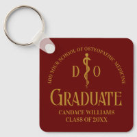 Maroon Osteopathic Médicale School Graduation