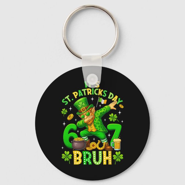 Porte-clés Mème de la Saint-Patrick Bruh Six Sept Dabant Lepr (Recto)