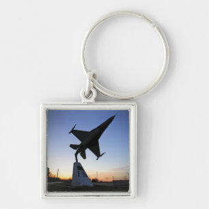 Porte-clés Modèle d'échelle d'un Faucon F-16 C