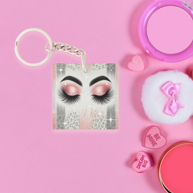 Porte-clés Monogramme Cils à Paillettes Rose Glam ( Dreamy glam for your keys — personalized just for you!)