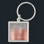 Porte-clés Monogramme de Parties scintillant d'argent en méta<br><div class="desc">Or rose - Blush Pink and Silver Faux Foil Metallic Sparkle Parties scintillant Brossé Métal Monogramme Nom Clés (Porte - clé). Cela rend le cadeau parfait pour 16 ans,  mariage,  douche nuptiale,  anniversaire,  baby shower ou bachelorette pour quelqu'un qui aime le luxe glam et les styles chic.</div>