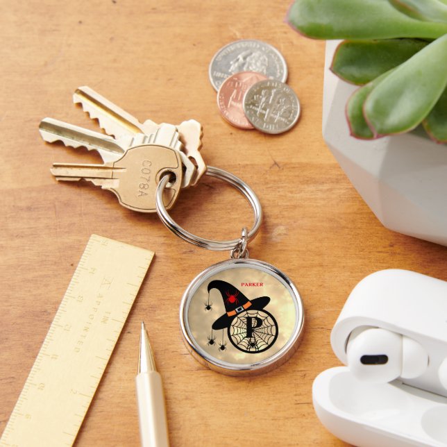 Porte-clés Monogramme P Halloween Sky Witch Nom des araignées (Bureau)