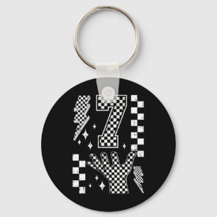 Porte-clés Numéro 7 Costume à carreaux correspondant au mème