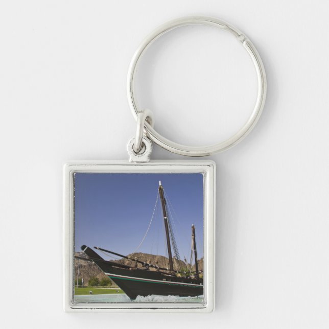 Porte-clés Oman, Mascate, Al Bustan. Rond-point d'Al Bustan, (Devant)