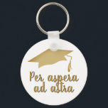 Porte-clés Par aspera ad astra Latin Citation Golden Graduati<br><div class="desc">Par aspera et astra Latin Citation porte - clé de Graduation de Script doré. Citation latino populaire signifiant Par les épreuves aux étoiles est grand pour un diplômé. Script tendance et bouchon de graduation doré. Grand cadeau pour un diplômé du secondaire, du collège ou de l'université. Un cadeau parfait de...</div>