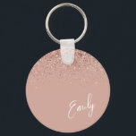 Porte-clés Parties scintillant rose brillante Rose fille Mono<br><div class="desc">Rose Gold - Blush Pink Sparkle Parties scintillant Script Monogramme Nom Clés (Porte - clé). Cela rend le cadeau parfait pour 16 ans,  mariage,  douche nuptiale,  anniversaire,  baby shower ou bachelorette pour quelqu'un qui aime le luxe glam et les styles chic.</div>