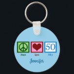 Porte-clés Peace Love 50th Birthday Cute Party<br><div class="desc">Cadeau porte - clé personnalisé pour un joli cinquantième anniversaire en bleu pour quelqu'un au-dessus de la colline.</div>