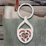 Porte-clés Photo de Coeurs et Fleurs rouges, noirs et blancs<br><div class="desc">Fleurs et coeurs rouges,  noirs et blancs motif porte - clé personnalisé. Un design romantique pour les amoureux. Cadeau mignon pour la Saint Valentin,  un cadeau mariage ou un anniversaire. Xoxo</div>