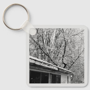 Porte-clés Photo en noir et blanc de la scène hivernale rusti
