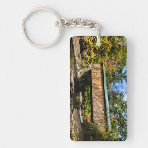 Porte-clés Pont couvert de Montgomery avec feuillage d'automn