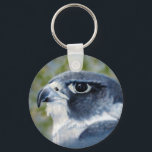 Porte-clés Porte - clé de faucon pèlerin<br><div class="desc">Les faucons pèlerins sont des rapaces de taille de corbeau,  célèbres pour leur vitesse et leur beauté. L'artiste de la faune Kathie Miller a capturé ce magnifique oiseau de proie à l'aide de l'aérographe.</div>