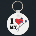 Porte-clés Porte - clés d'amour de la béquille<br><div class="desc">Les béquilles canadiennes et les béquilles d'avant-bras font sauter les béquilles régulières hors de l'eau! Consultez notre magasin pour plus de designs spécialement conçus pour les personnes handicapées ! Nous avons beaucoup de cadeaux pour les handicapés ou les blessés : modèles de fauteuil roulant, modèles de béquilles, modèles de bracelets,...</div>
