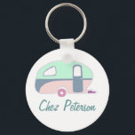 Porte-clés Porte - clés du propriétaire d'une caravane d'art<br><div class="desc">Voir la gamme complète de 25 caravanes rétro par Trina Esquivelzeta @SurfaceHug sur divers autres produits de la collection ci-dessous.</div>