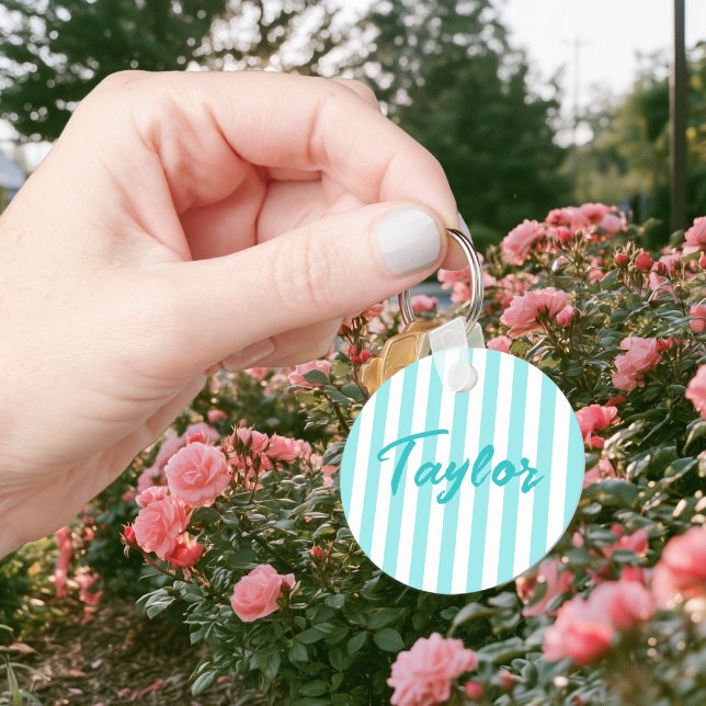 Porte-clés Rayure de cabane turquoise et blanc (Pale Turquoise and White Cabana Stripe Keychain)