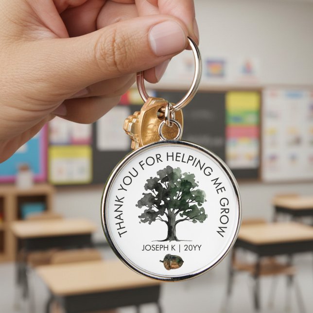 Porte-clés Remerciement à l'enseignant pour m'avoir aidé à gr (Personalized keychain with oak tree and "thank you for helping me grow" message by Darling & May)