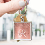 Porte-clés Rose Gold brossé Parties scintillant métallique No<br><div class="desc">Personnalisez facilement ce design porte - clé chic et branché avec une jolie parties scintillant brillante en or rose sur un arrière - plan métallique brossé en or rose.</div>