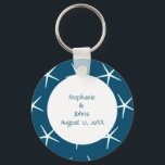 Porte-clés Starfish Cute Couple Blue White Wedding Gift Favor<br><div class="desc">Printed with beautiful image of starfish patterns in blue white background. You may change the background color if you wish.</div>