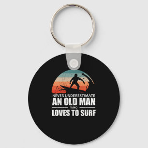 Porte-clés Surf Ne Sous-Estime Jamais Un Vieux Surf