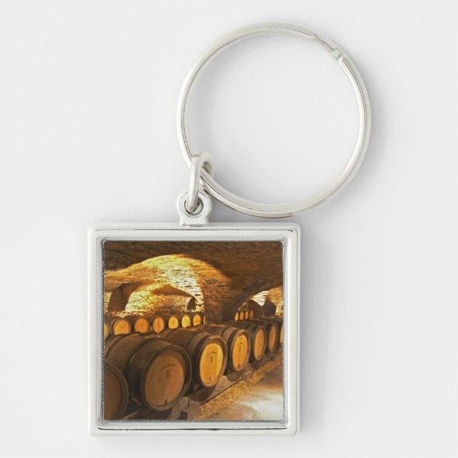 Porte-clés Tonneaux de chêne dans la cave au Domaine Comte (Devant)
