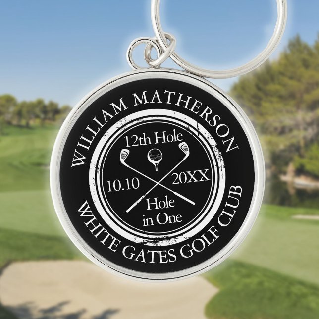 Porte-clés Trou de golf personnalisé en noir et blanc (Personalized Golf Hole in One Black And White Keychain)