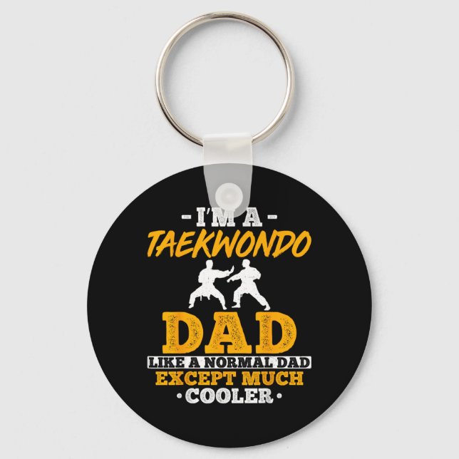 Porte-clés Un papa de Taekwondo comme un papa normal sauf bea (Recto)