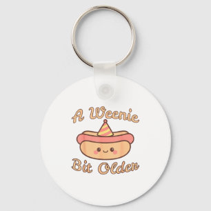 Porte-clés Un peu plus vieux Un anniversaire de hot dog migno