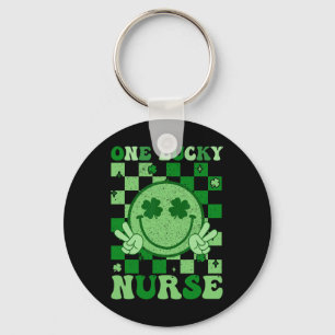 Porte-clés Une infirmière chanceuse sourire groovy Saint-Patr