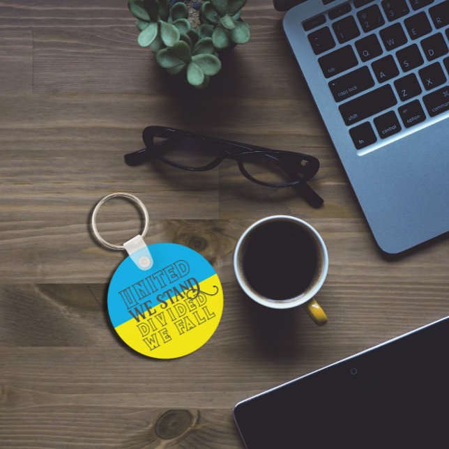 Porte-clés United we stand Ukraine encouragements jaune bleu (Créateur téléchargé)