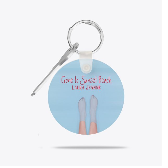 Porte-clés Vacances personnalisées sur la plage côtière océan (Personalized coastal beach keychain with blue ocean water and relaxing seaside vacation vibe.)