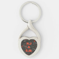 Volcan de lave molle coeur noir et rouge