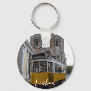 Porte-clés Yellow tram on Lisbon Cathedral in Portugal