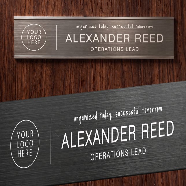 Porte de bureau avec plaques de nom de logo élégan (Office Door With Logo Name Plates Sleek)